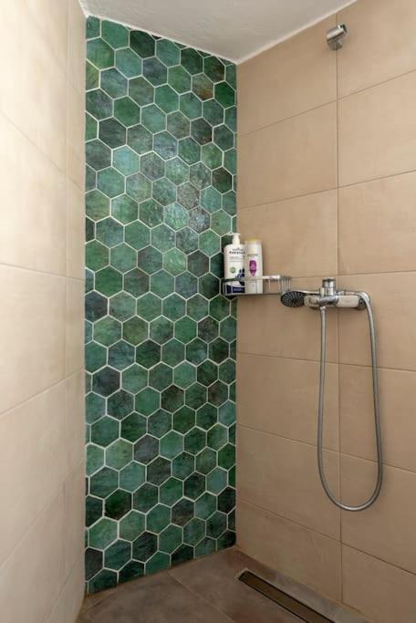 Mare Unul Apartment *
